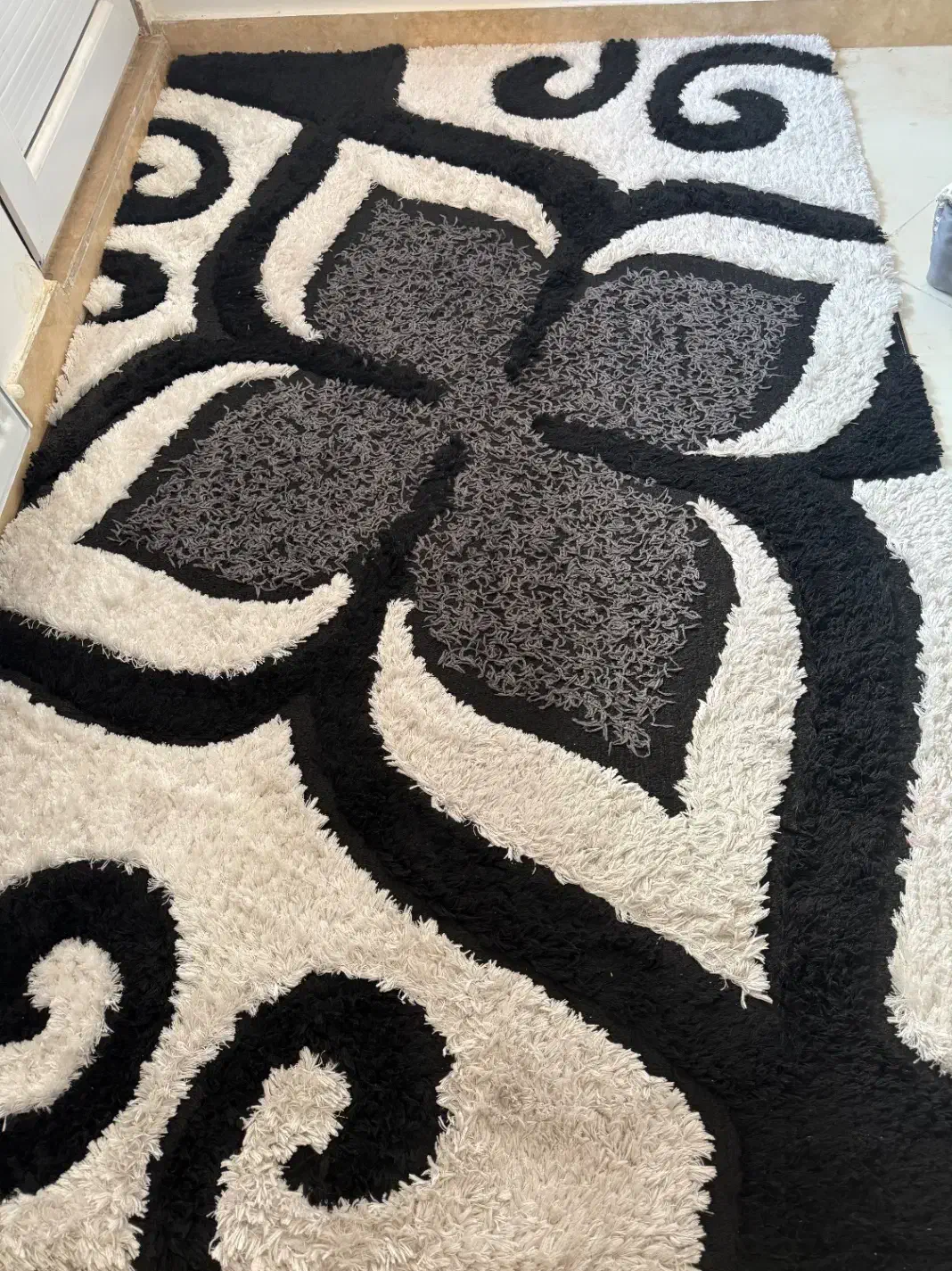 فرشه ریشه بلند|فرش|ساوه, |دیوار