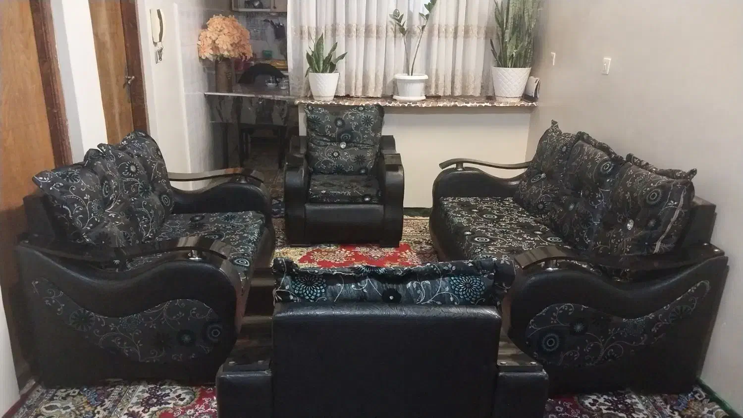 مبلمان راحتی ۷ نفره|مبلمان خانگی و میز عسلی|قائمشهر, |دیوار