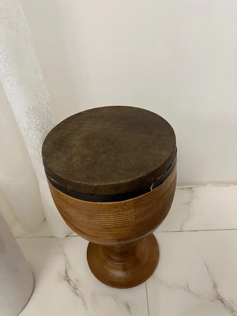 تنبک مهر زارعی|سازهای سنتی|فردوسیه, |دیوار