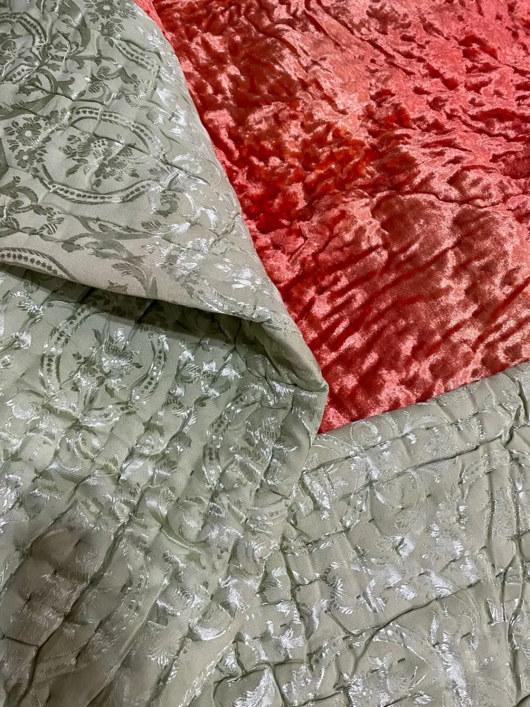 لحاف کرسی|رختخواب، بالش، پتو|فولادشهر, B1|دیوار