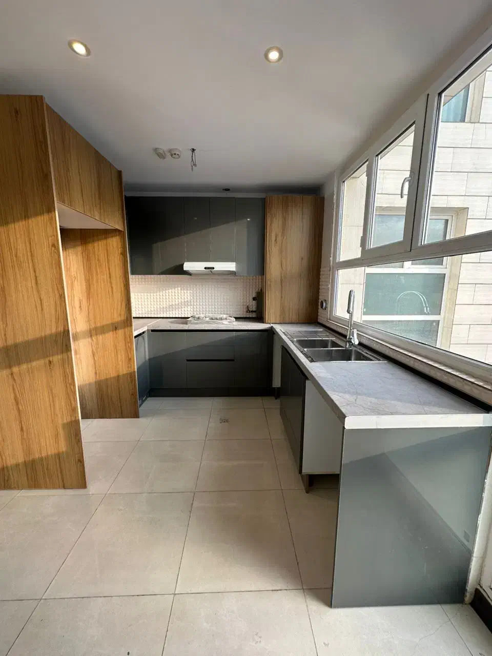 ۷۳ متر فول خوش نقشه ویو ابدی مناسب مجرد