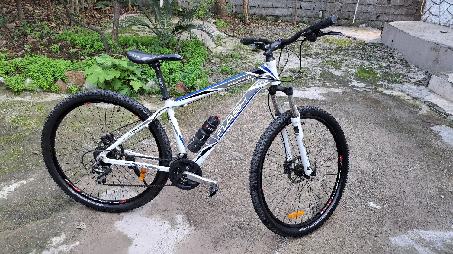 دوچرخه فلش در حد نو|دوچرخه، اسکیت، اسکوتر|چالوس, |دیوار