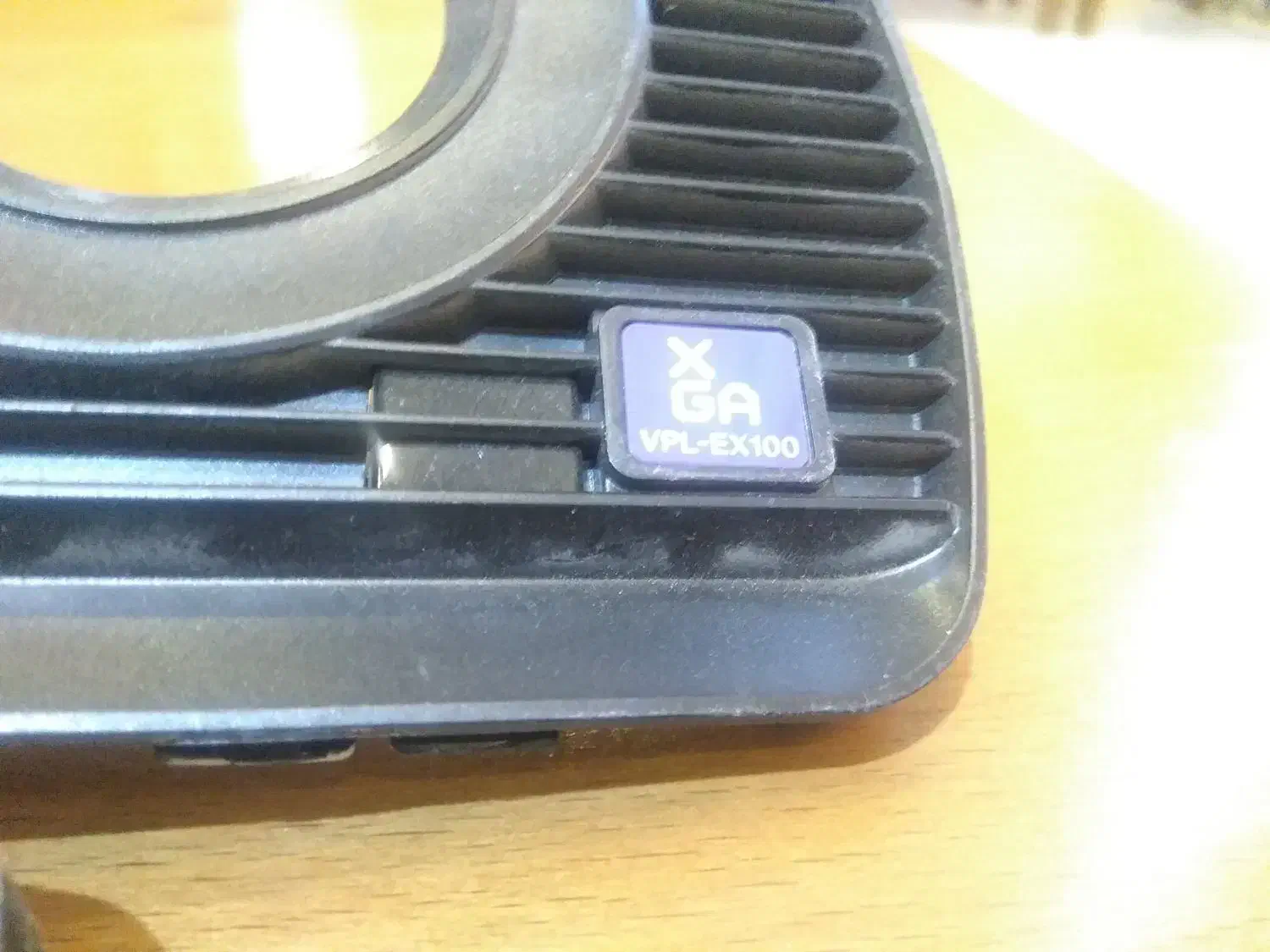 ویدئو پروژکتور SONY-VPL-EX100|تلویزیون و پروژکتور|گنبد کاووس, |دیوار