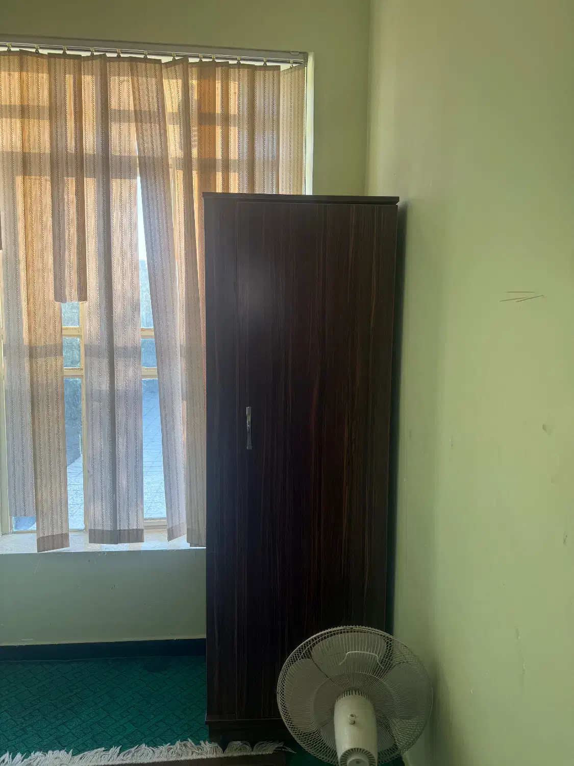 کمد لباس|جاکفشی، کمد، دراور|فیروزآباد (فارس), |دیوار