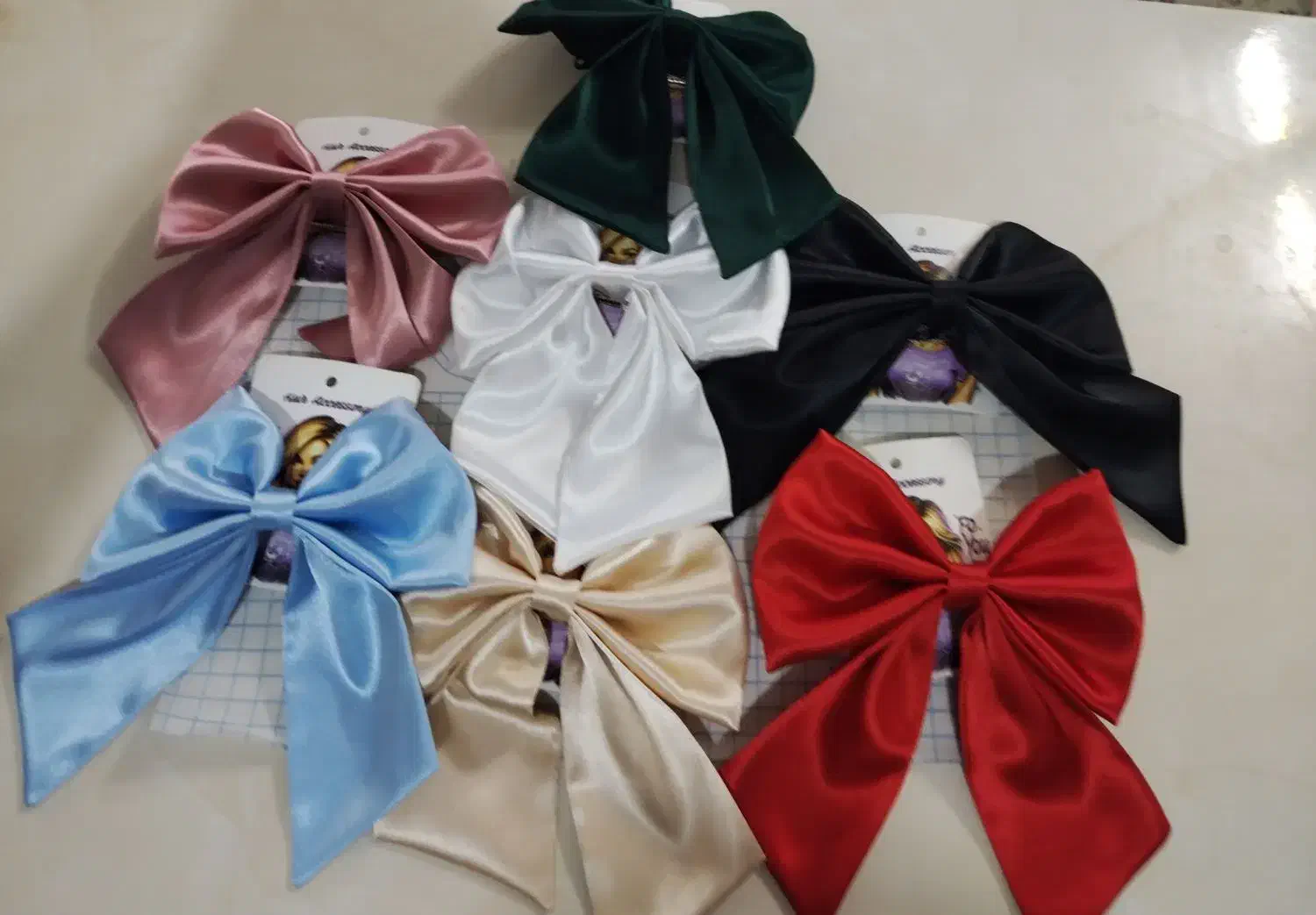 بدلیجات  و کلیپس  وکش  مو|بدلیجات|نیشابور, گمنام غربی|دیوار