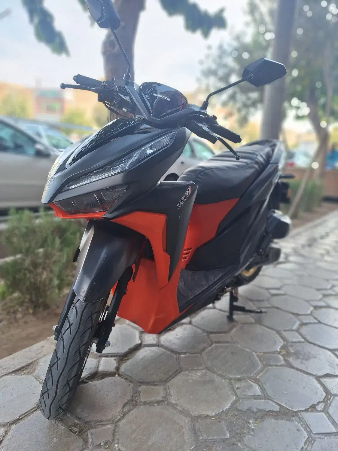 طرح کلیک hlxهندی|موتورسیکلت|اصفهان, محمودیه|دیوار