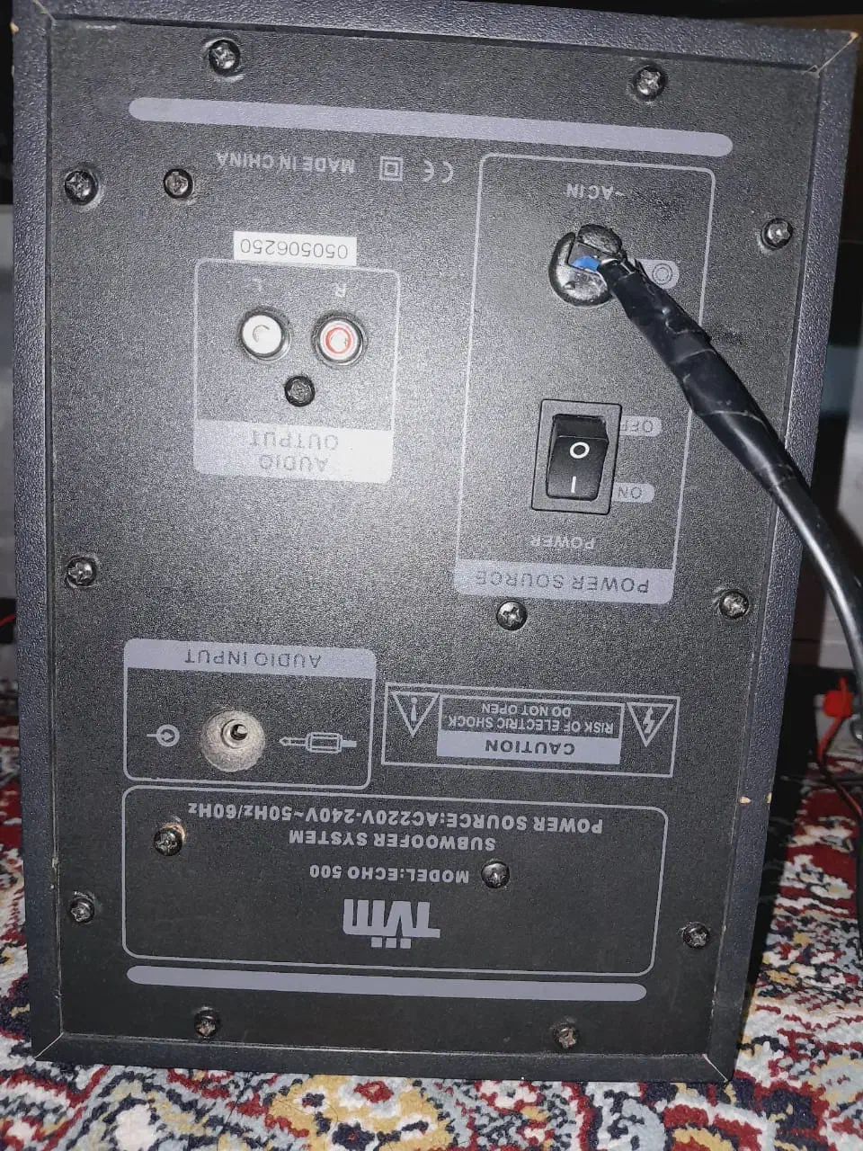 اسپیکر سه تیکه کامپیوتر کاملا سالم و با کیفیت|قطعات و لوازم جانبی رایانه|اهواز, فولادشهر|دیوار