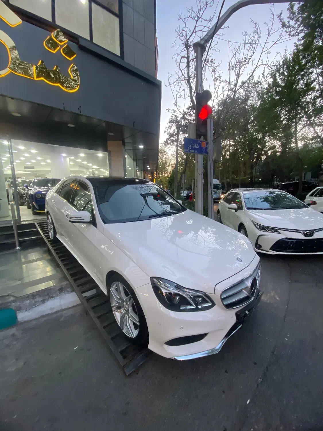 BENZ E250|خودرو سواری و وانت|تهران, محمودیه|دیوار