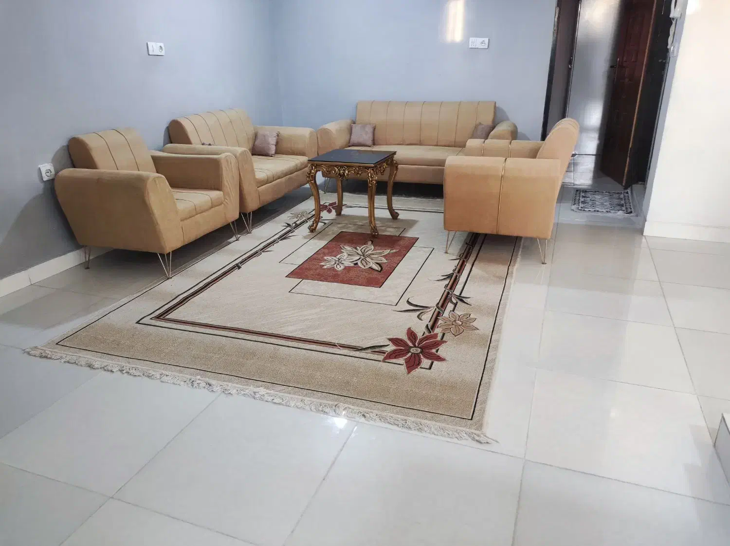 منزل مبله یک خوابه|اجارهٔ کوتاهمدت آپارتمان و سوئیت|شیراز, ریاستی|دیوار