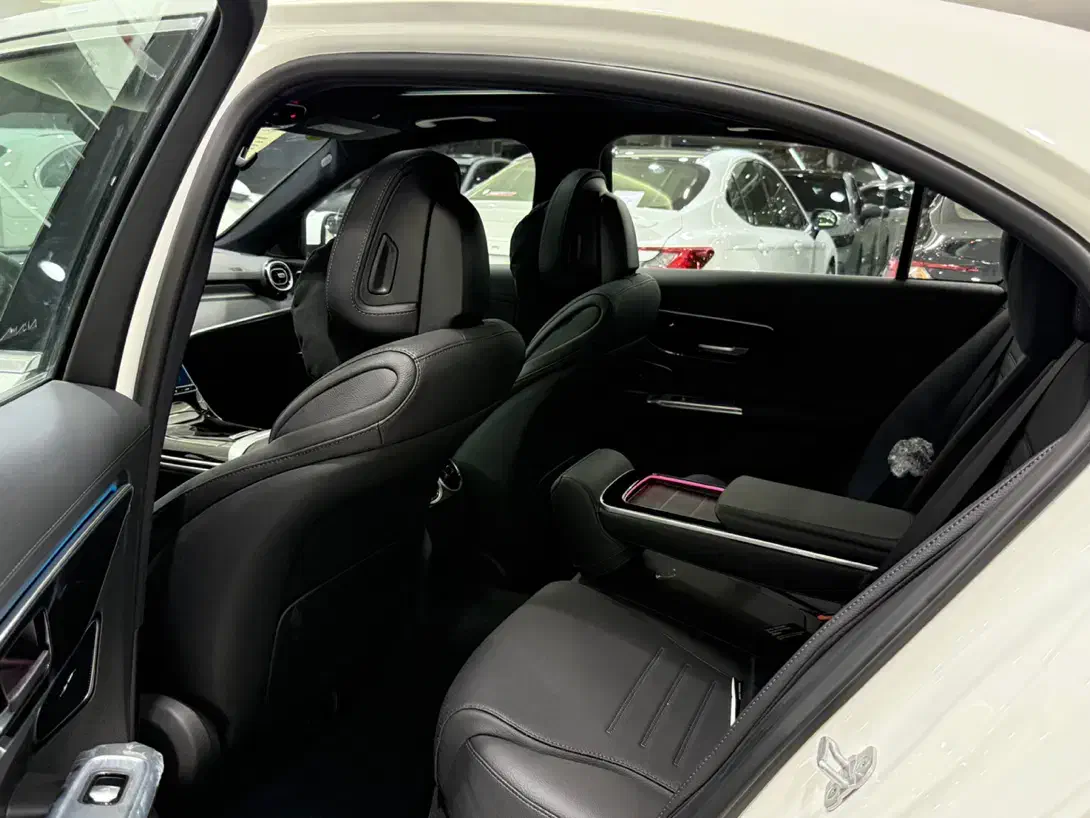 بنز c200L 2025 (پلاک شده)|خودرو سواری و وانت|تهران, نیلوفر|دیوار
