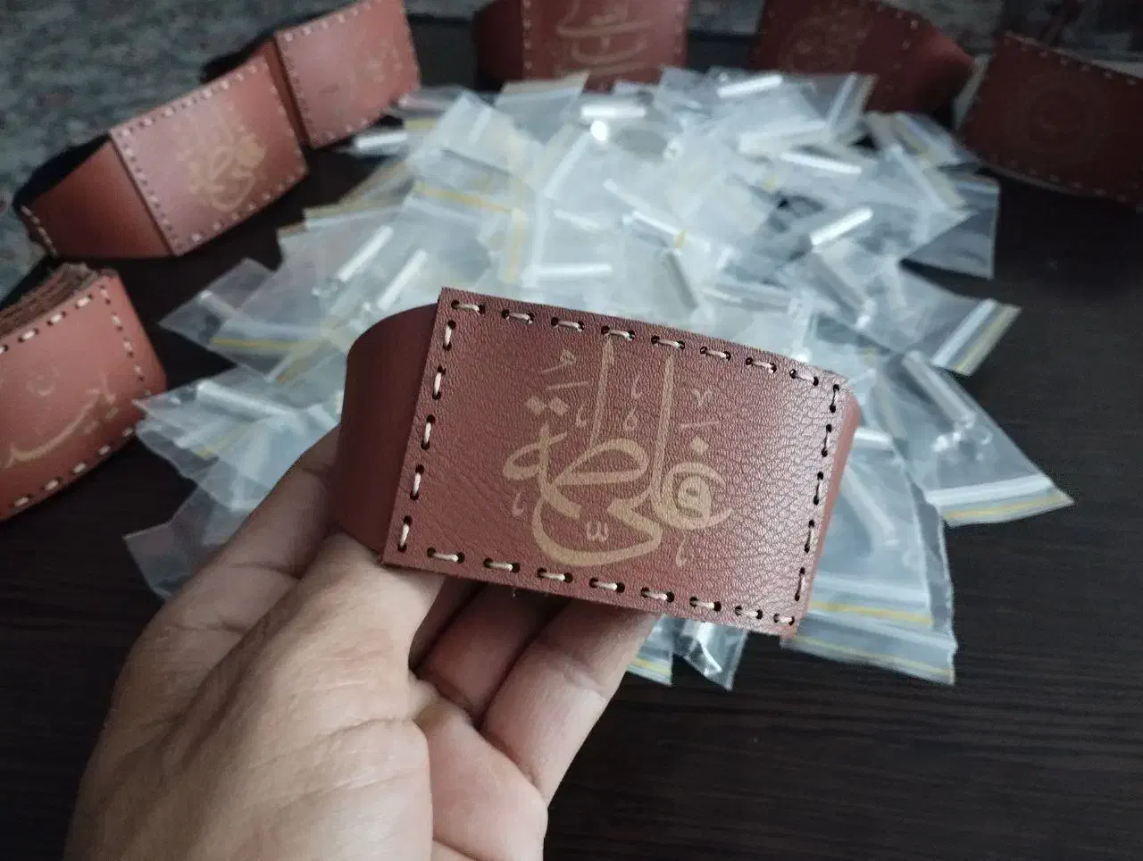 حرز دست‌نویس امام جواد علیه‌السلام محافظی الهی|جواهرات|قم, نخودی|دیوار