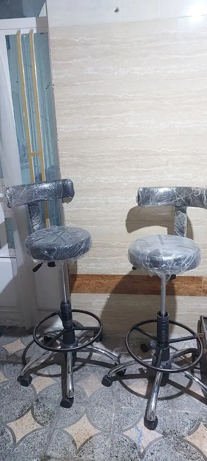 صندلی چرخدار|صندلی و نیمکت|اندیمشک, |دیوار