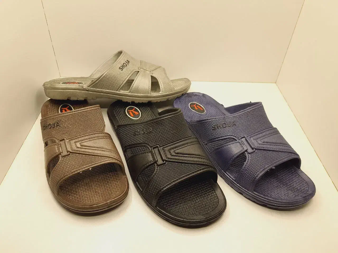 دمپایی مردانه چهار رنگ|کیف، کفش، کمربند|اصفهان, احمدآباد|دیوار