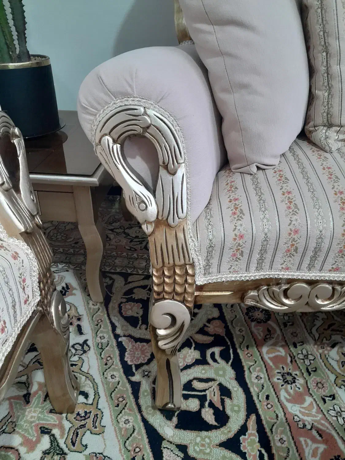 مبل مدالیوم ۹ نفره نو|مبلمان خانگی و میز عسلی|مشهد, فتح المبین|دیوار