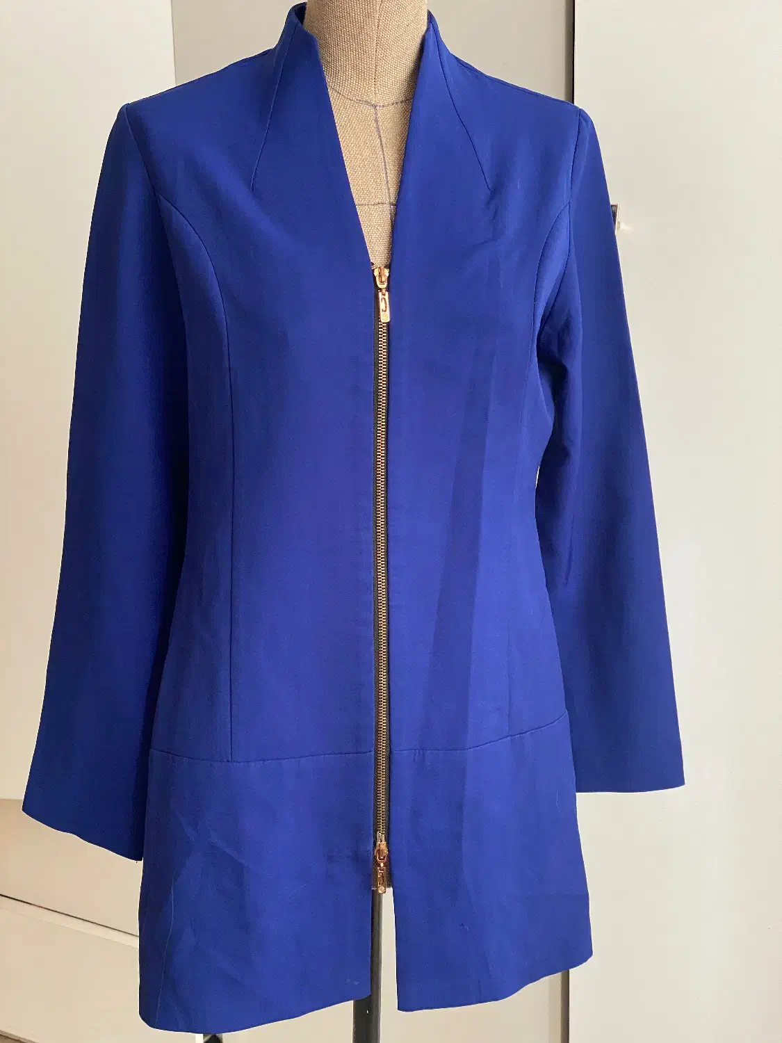 مانتو|لباس|مشهد, سجادیه|دیوار