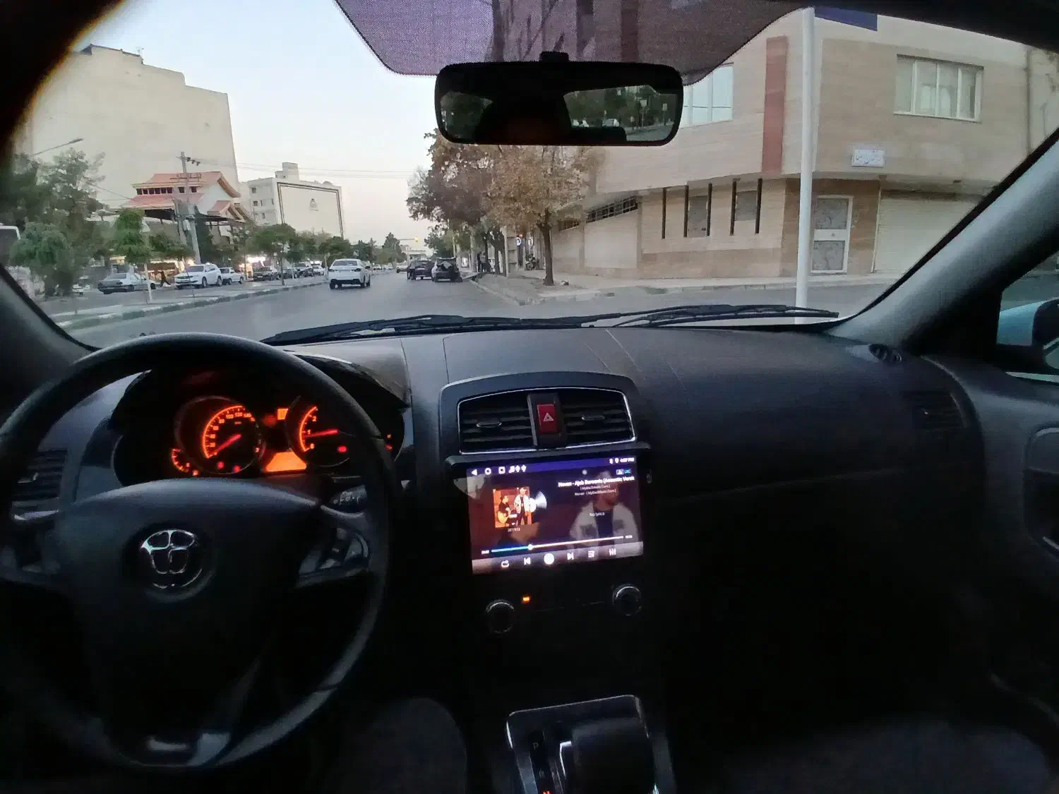 برلیانس ۳۳۰ اتومات ۹۷|خودرو سواری و وانت|مشهد, الهیه|دیوار