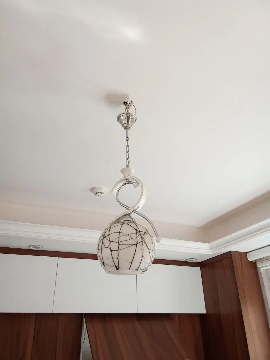 لوستر|لوستر و چراغ آویز|قم, انسجام|دیوار