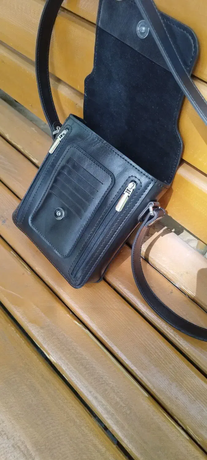 کیف دوشی چرم طبیعی|کیف، کفش، کمربند|اصفهان, بهارستان|دیوار