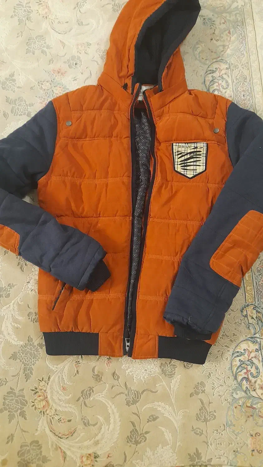 کاپشن|کفش و لباس بچه|مشهد, تربیت (صدف)|دیوار