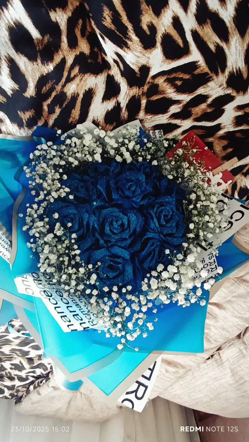 گل شاخه ای ۴۰تومن هدیه مناسب|گل مصنوعی|نقده, |دیوار