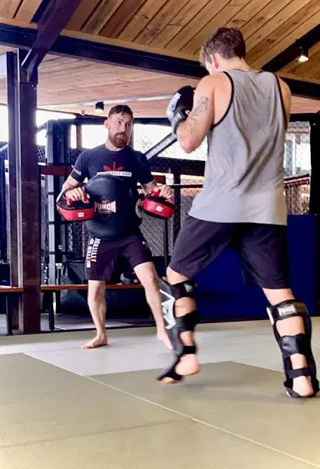 آموزش خصوصی و نیمه خصوصی بوکس و کیک بوکسینگ|خدمات آموزشی|تهران, پردیسان|دیوار