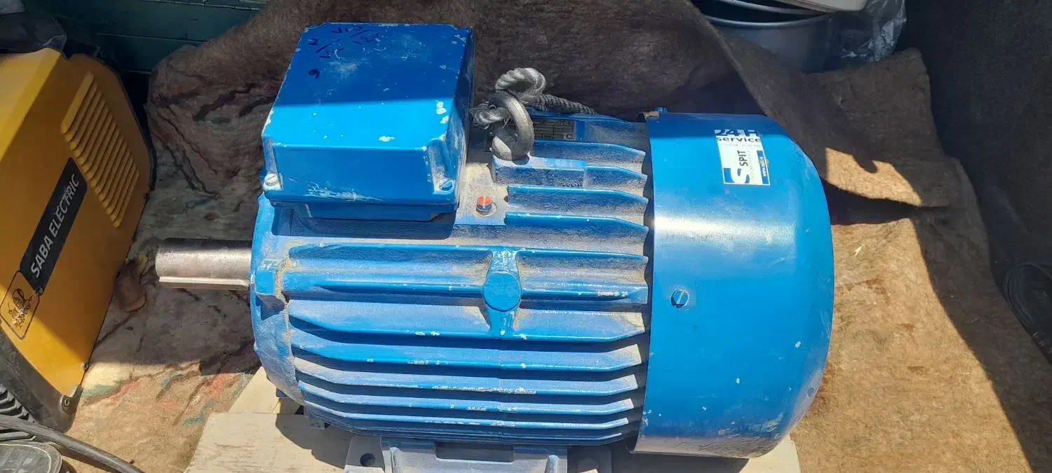 الکترو موتور سه فاز اروپائی|ماشین‌آلات صنعتی|شیراز, عادل آباد|دیوار