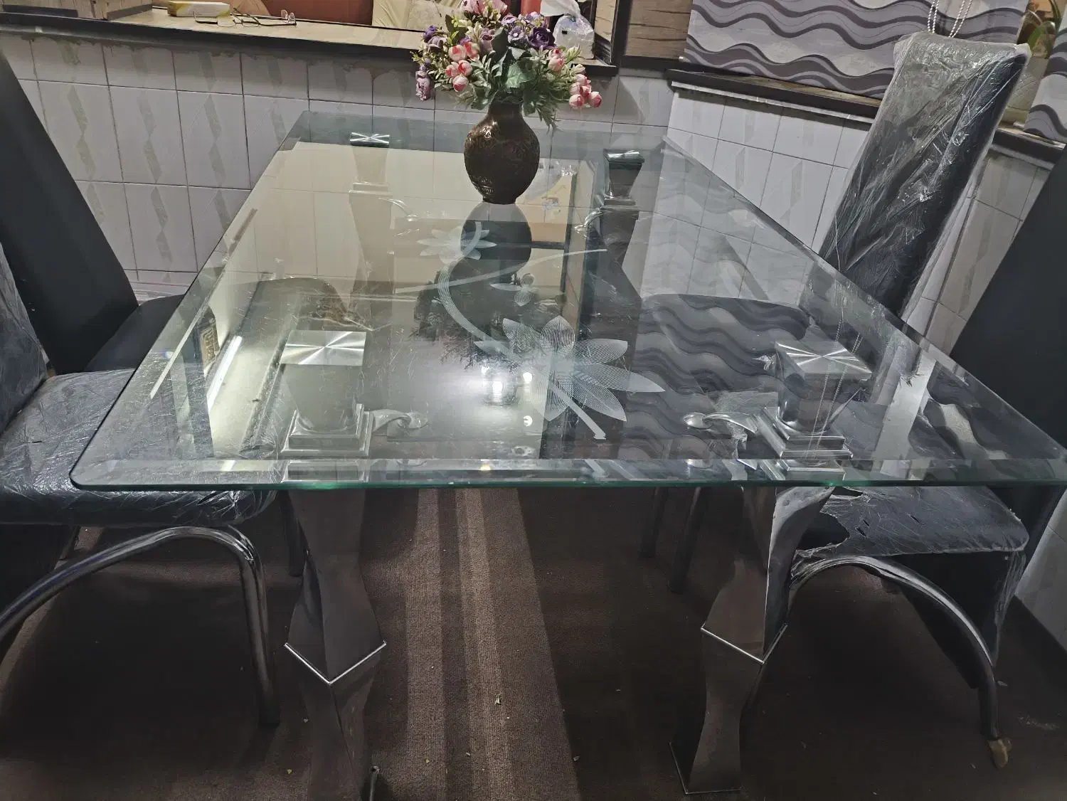 میز ناهارخوری|میز و صندلی غذاخوری|گناباد, |دیوار