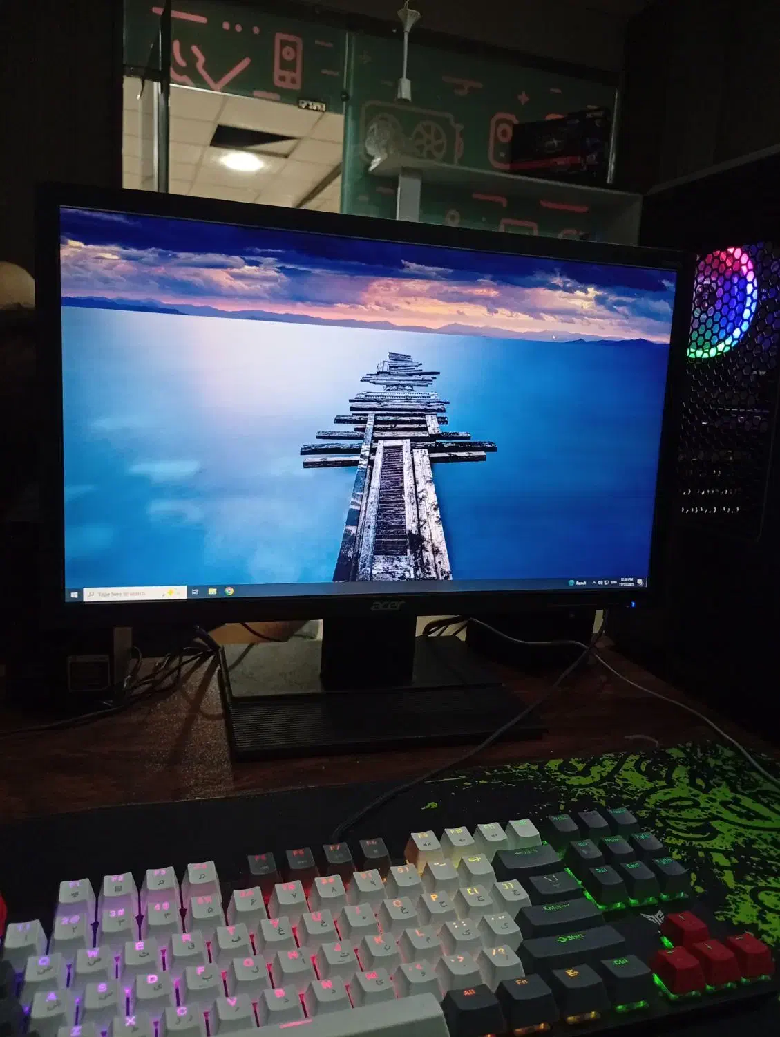 مانیتور 22 اینچ فول اچ دی|قطعات و لوازم جانبی رایانه|کرج, کمالشهر|دیوار