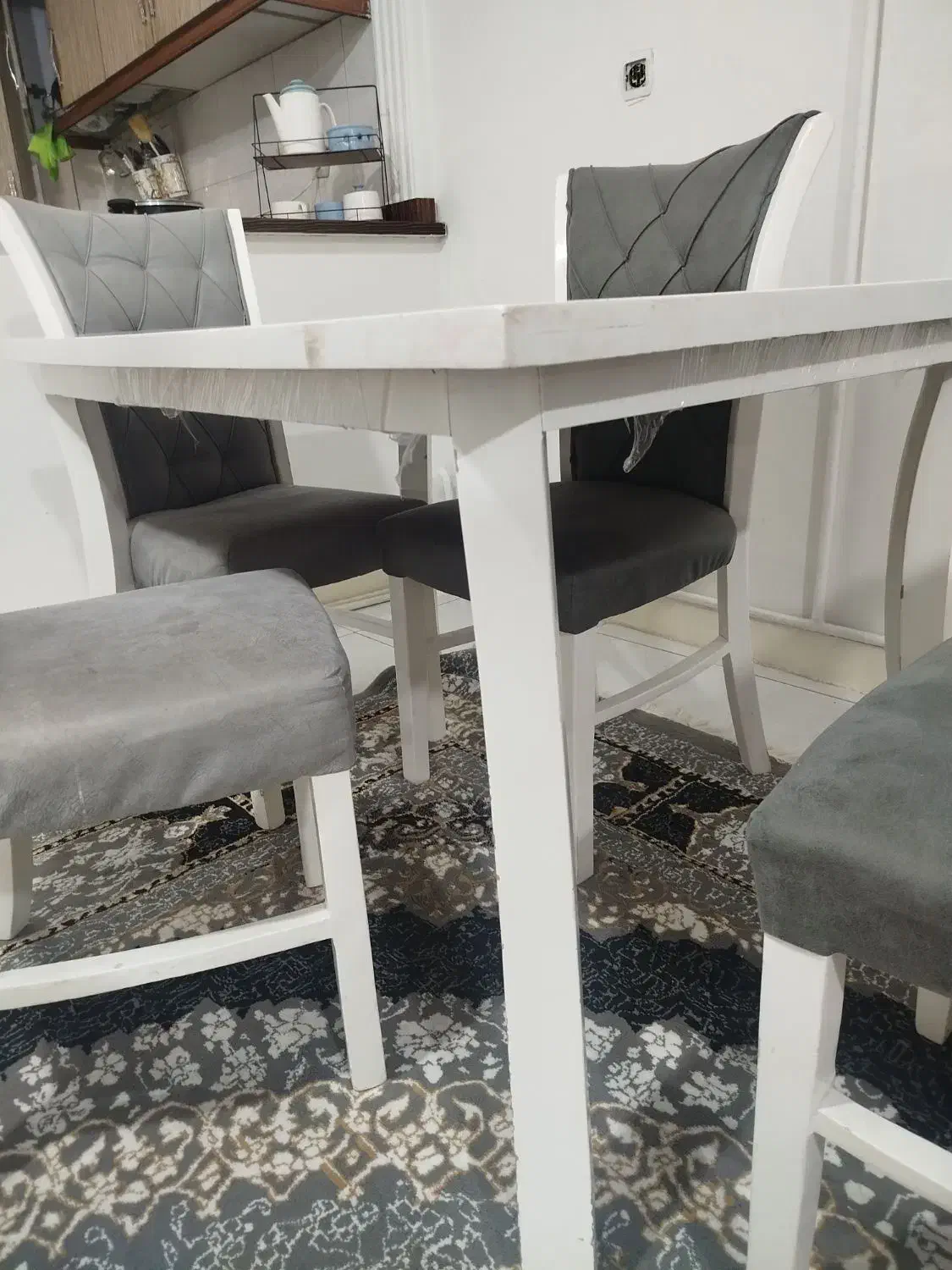 میز ناهارخوری ۴نفره|میز و صندلی غذاخوری|بومهن, |دیوار