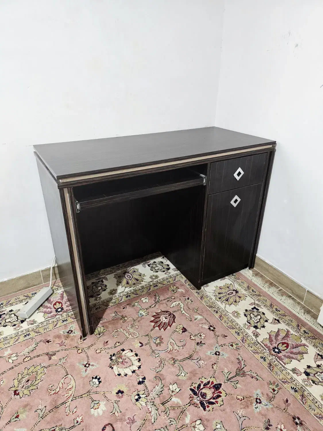 میز تحریر|میز تحریر و کامپیوتر|رشت, دیلمان|دیوار