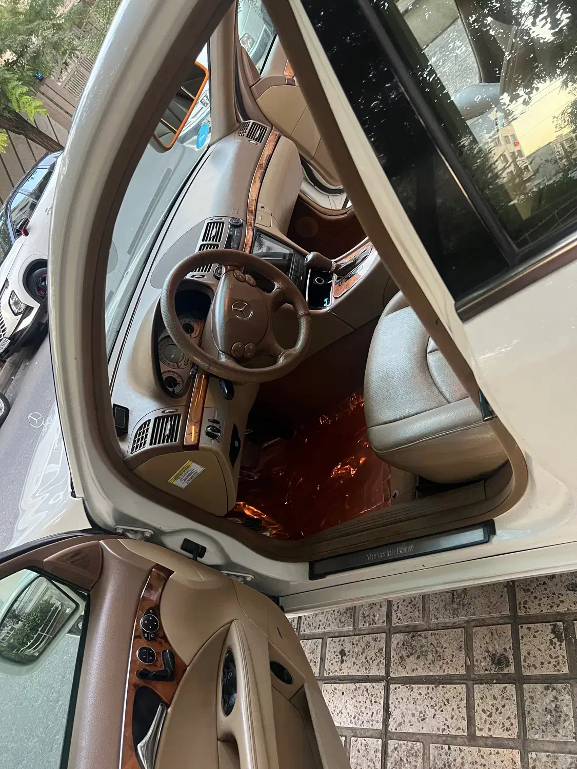 E240 مایل بِه معاوضه|خودرو سواری و وانت|تهران, باغ فیض|دیوار