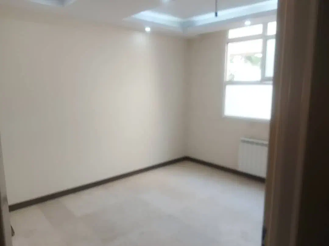 ۱۲۰ متر /  دو خوابه / نوساز / تک واحدی