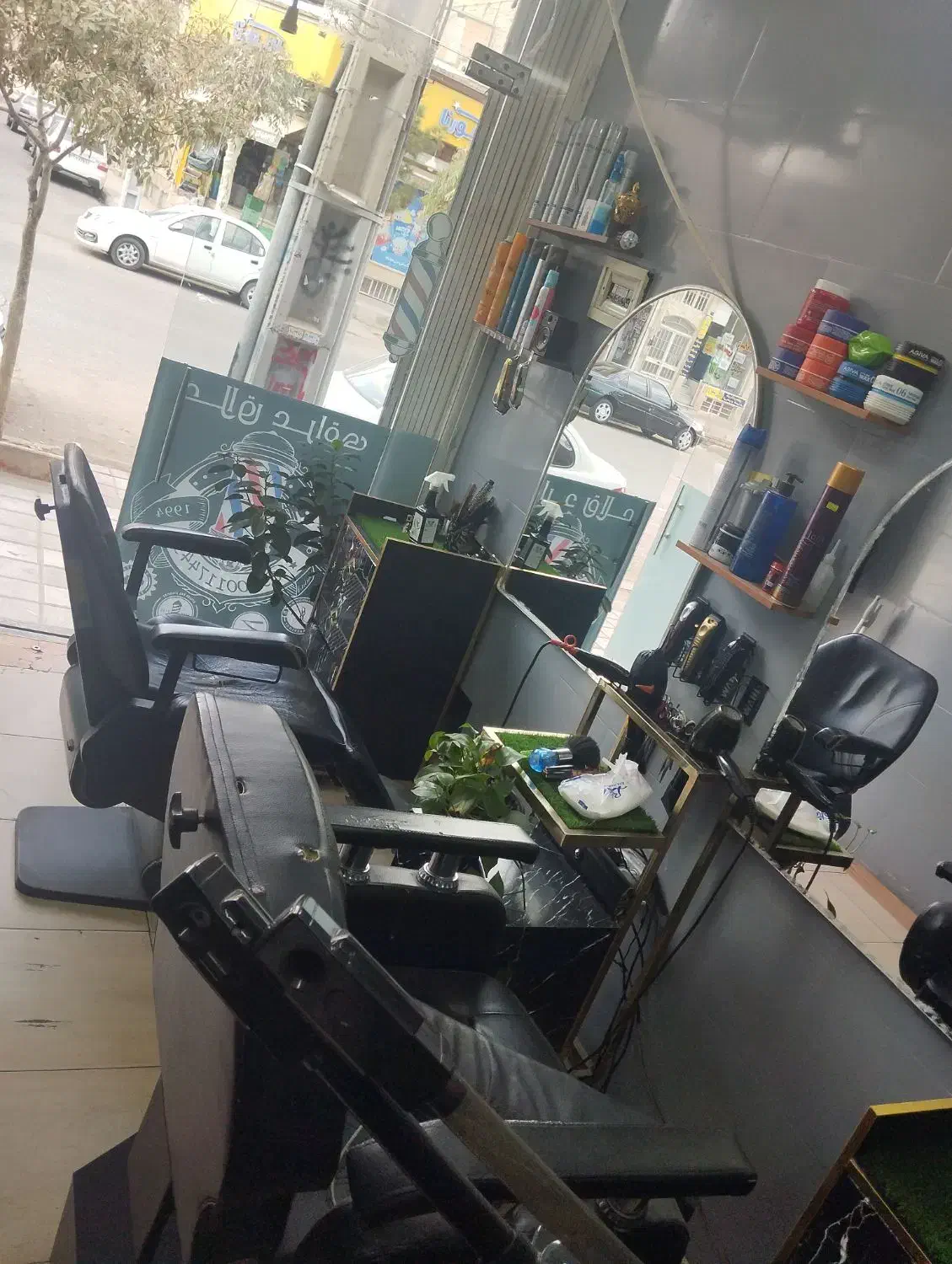 واگذاری آرایشگاه مردانه|اجارهٔ مغازه و غرفه|قم, زنبیل آباد|دیوار