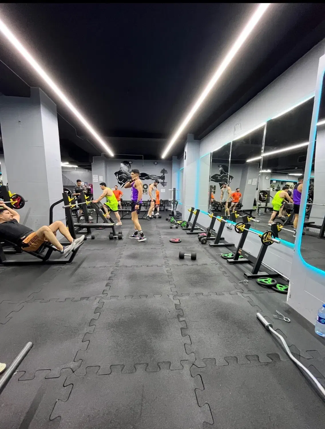 نیروی خدماتی برای باشگاه بدنسازی|استخدام سرایداری و نظافت|ری, ملکآباد|دیوار