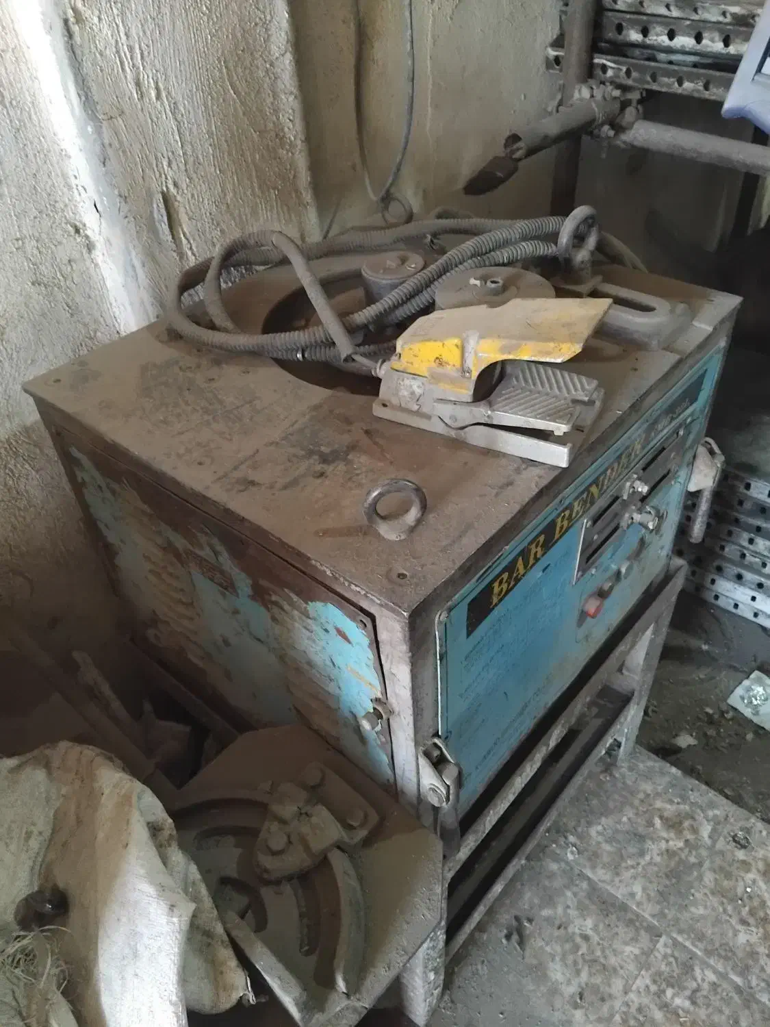 تعمیرات قیچی میلگرد برقی|عمده‌فروشی|تهران, مسعودیه|دیوار