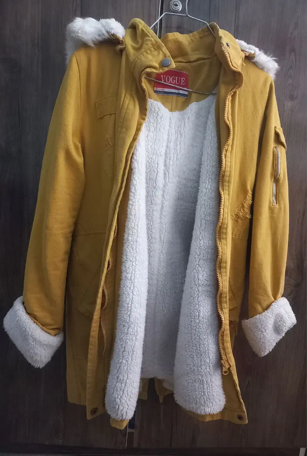 لباس ها درحدنو|لباس|گنبد کاووس, |دیوار