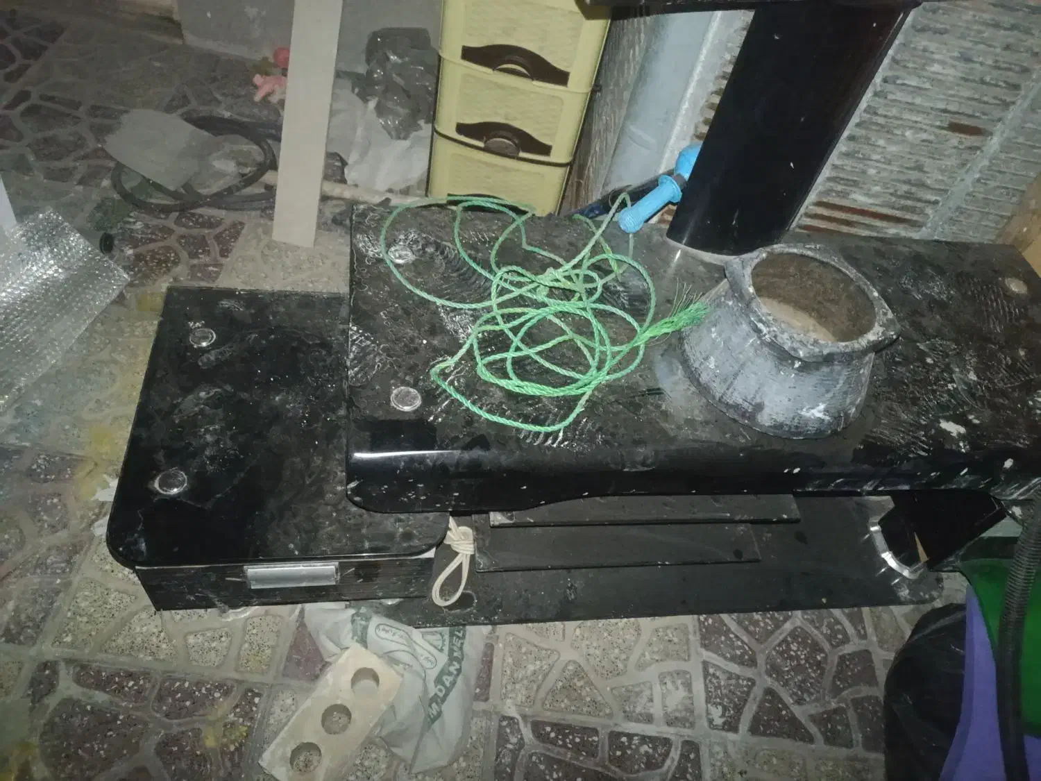 ضایعاتی کولر آبی و میز ال سی دی ضایعات|کولر آبی|مشهد, کوی دروی|دیوار