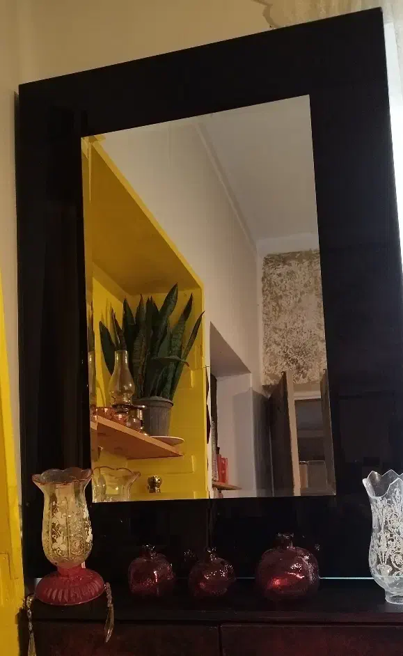 آیینه|آینه|تهران, سنائی|دیوار