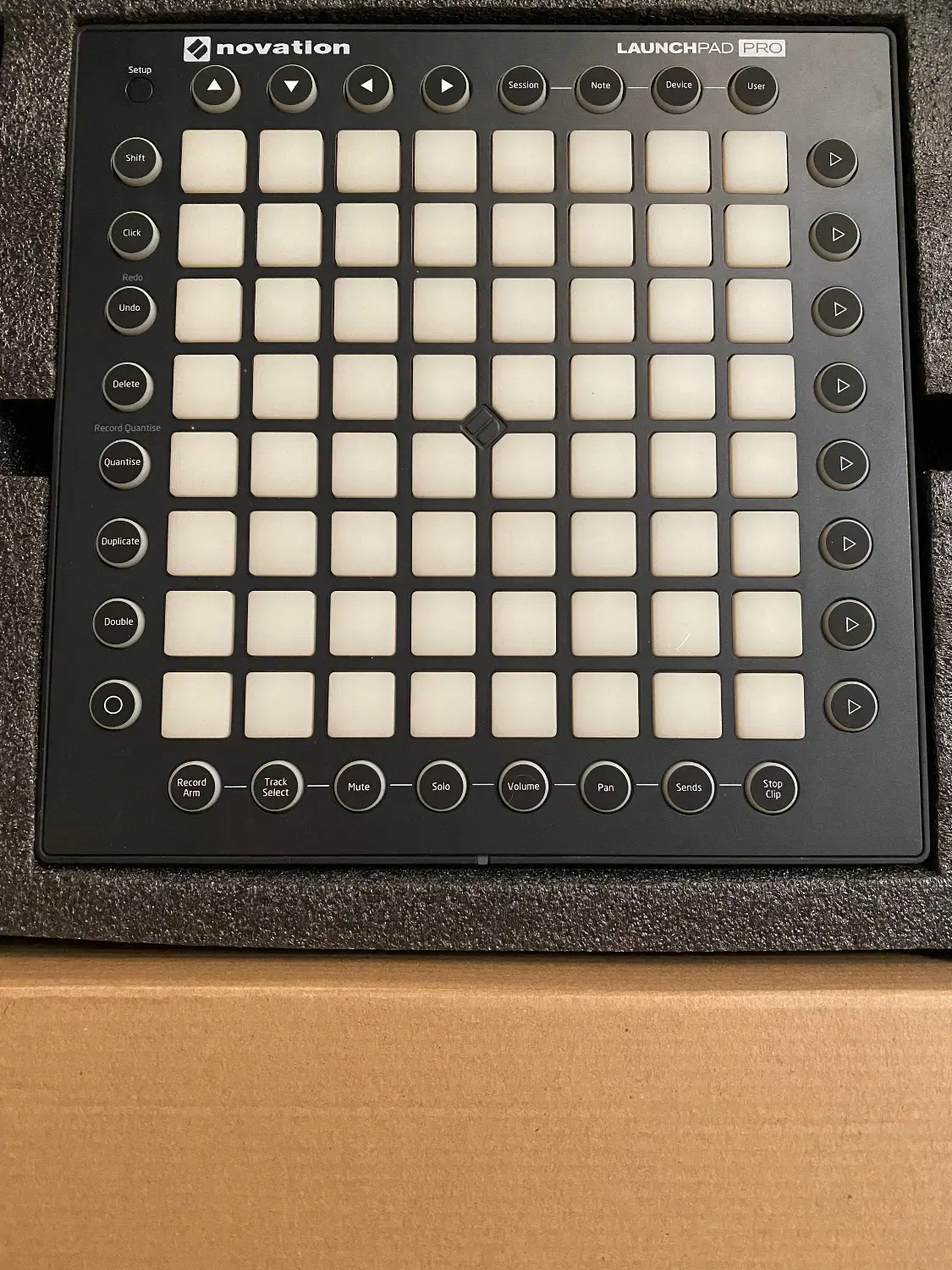 Launchpad Pro Novation|درام و پرکاشن|تهران, فرمانیه|دیوار