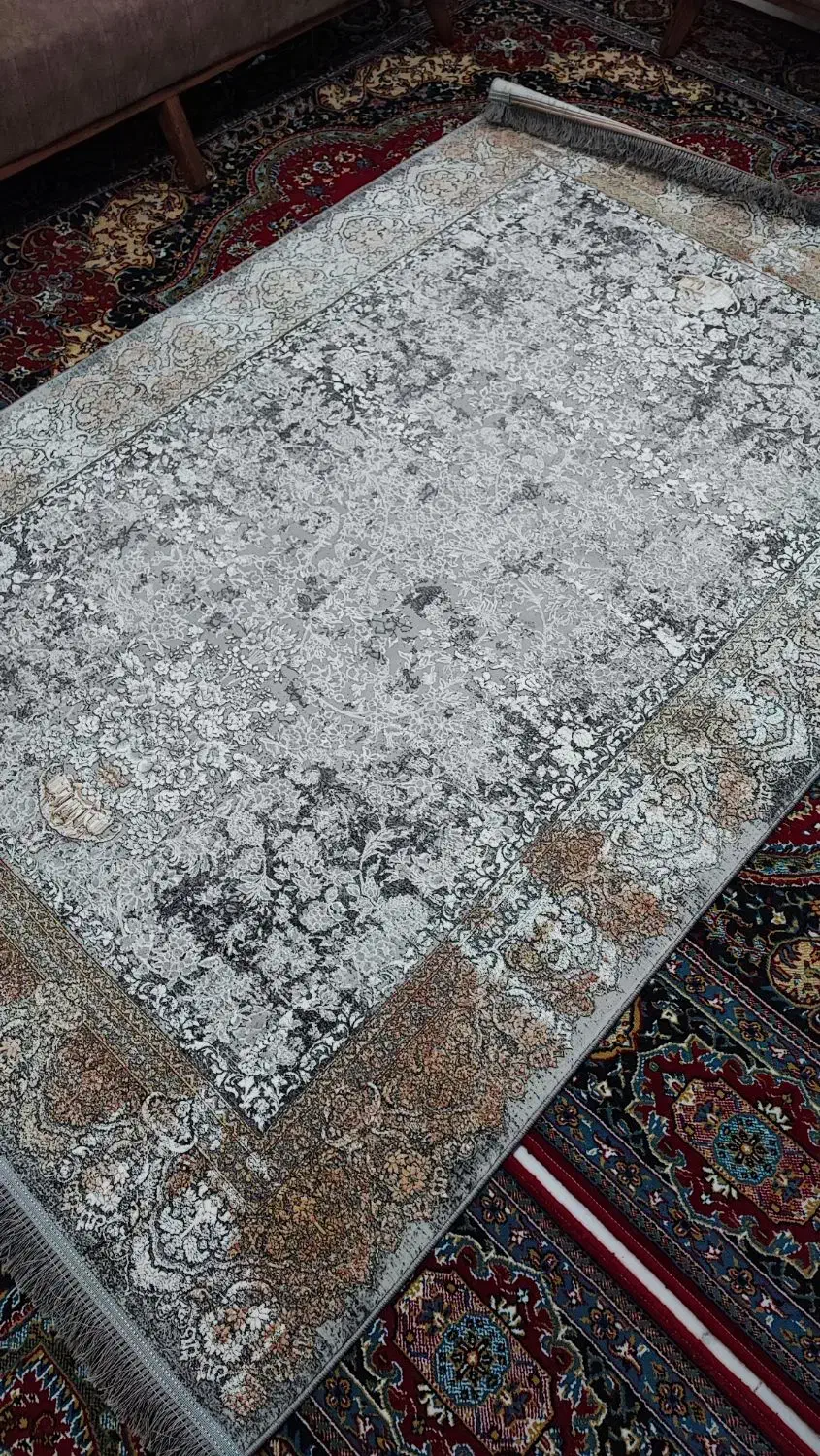 یک تخته فرش 12 متری و یک تخته 4 متری کاملا نو|فرش|رشت, گلزاران|دیوار