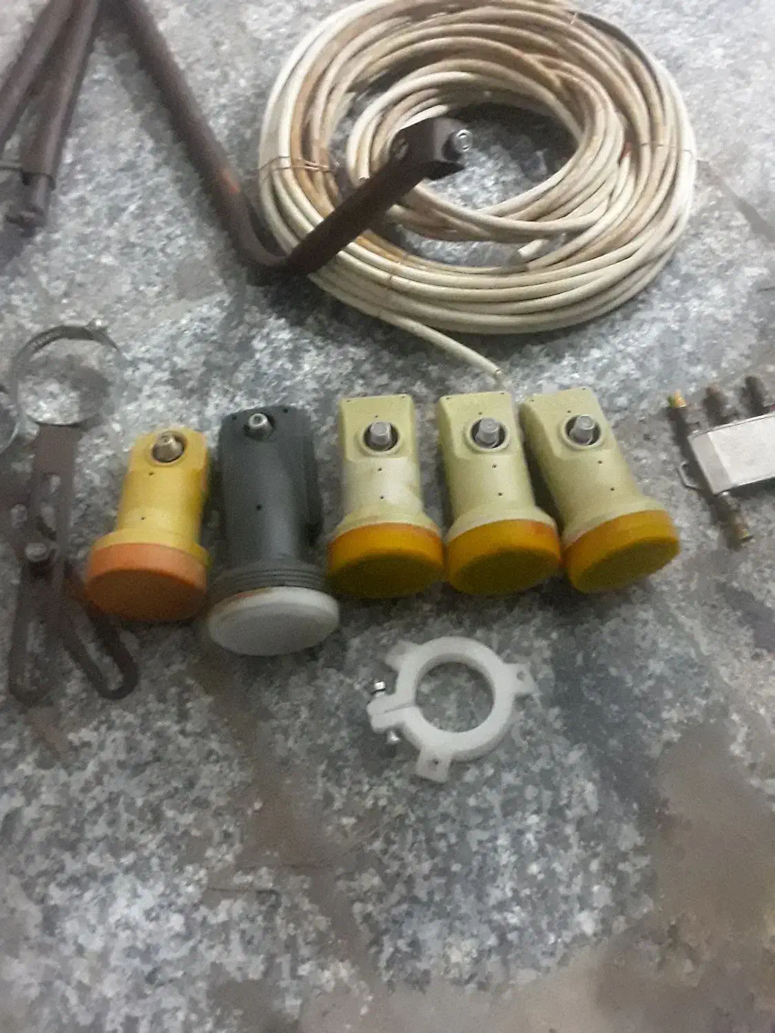 گیرنده دیجیتالم دارم|صوتی و تصویری|همدان, |دیوار