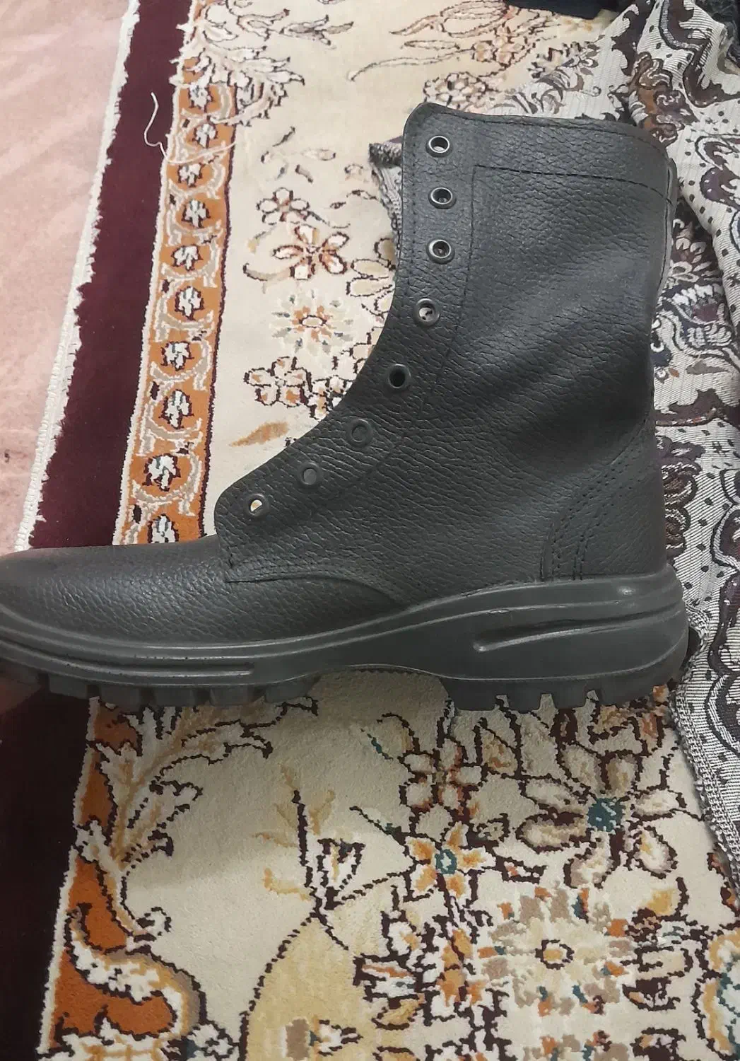 پوتین سربازی،نو|کیف، کفش، کمربند|قم, سراجه (۱۵ خرداد)|دیوار