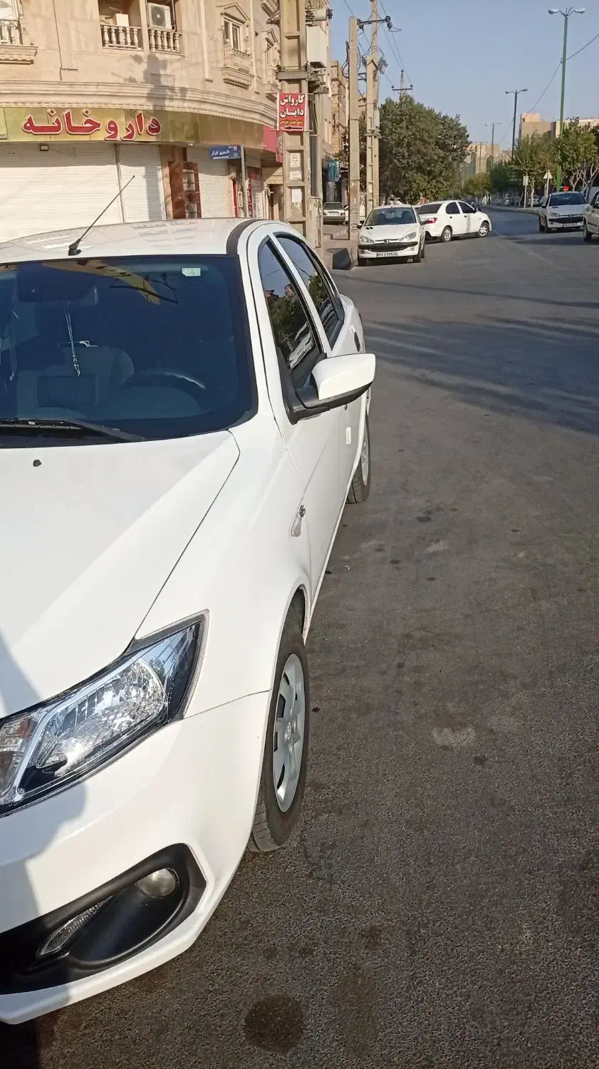 ساینا ۱۴۰۳بی رنگ|خودرو سواری و وانت|قرچک, شهرک الحدید|دیوار