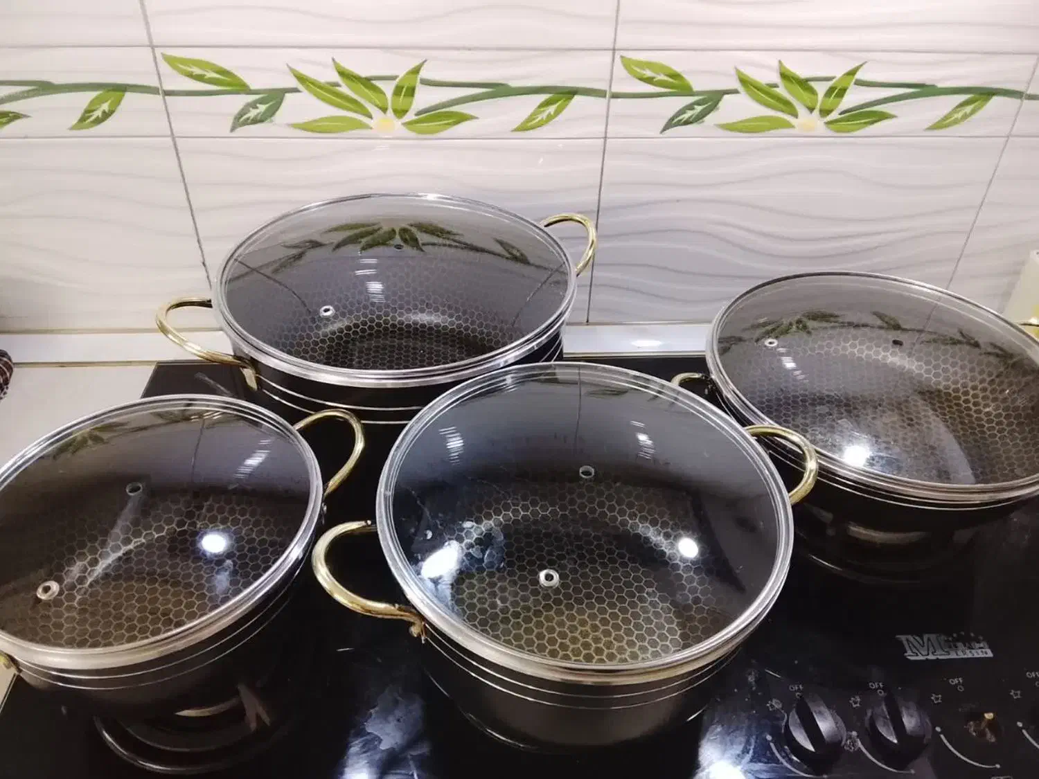 سرویس قابلمه ۷ پارچه سرامیک|ظروف پختوپز|مشهد, امیریه|دیوار