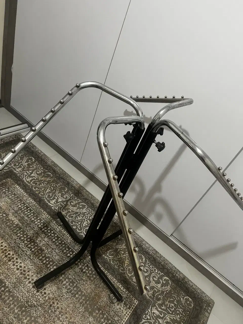 رگال لباس|بندرخت و رختآویز|شاهینشهر, فیض|دیوار