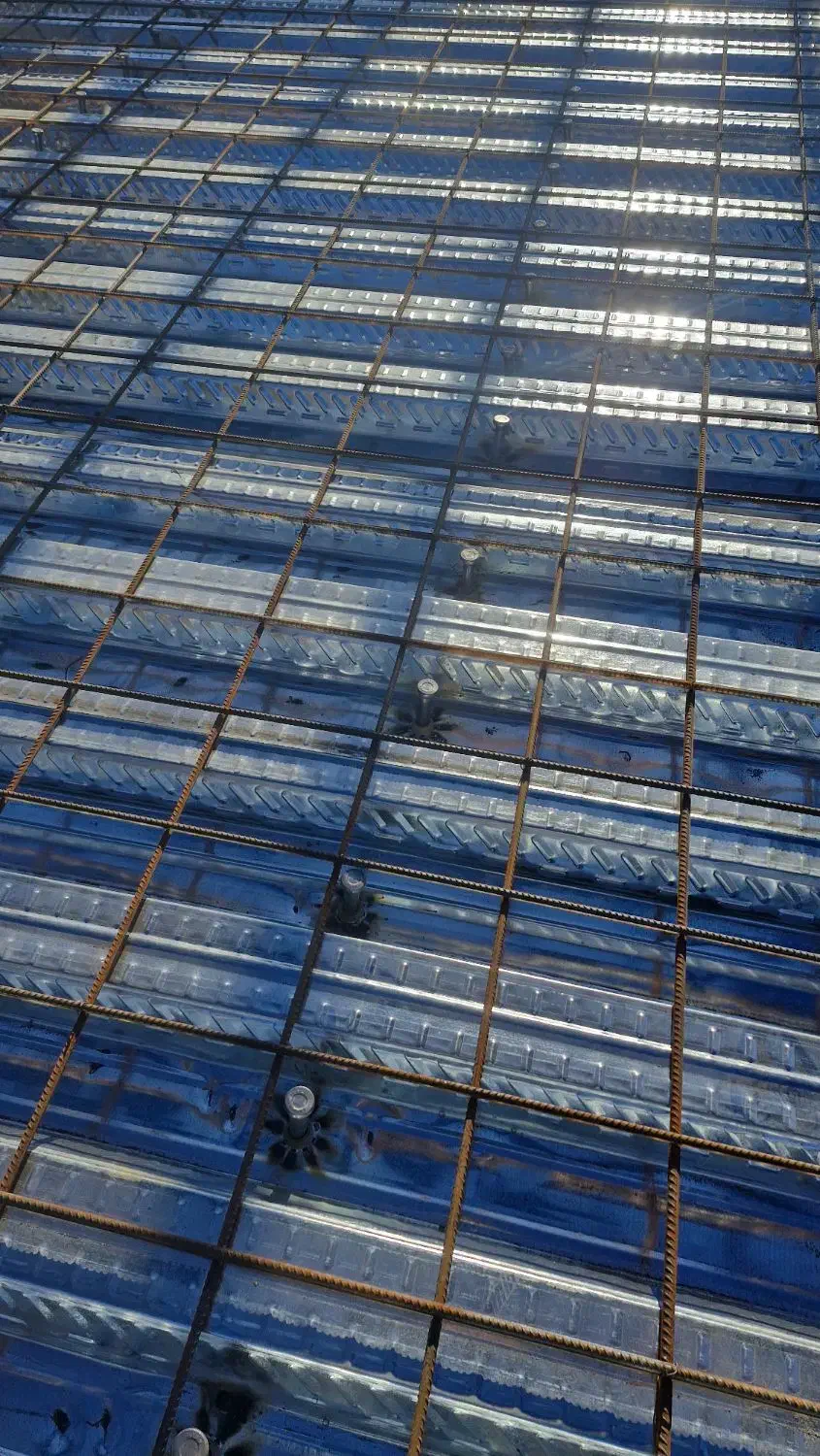 مجری سازه های عرشه فولادی|خدمات پیشه و مهارت|کرمانشاه, |دیوار