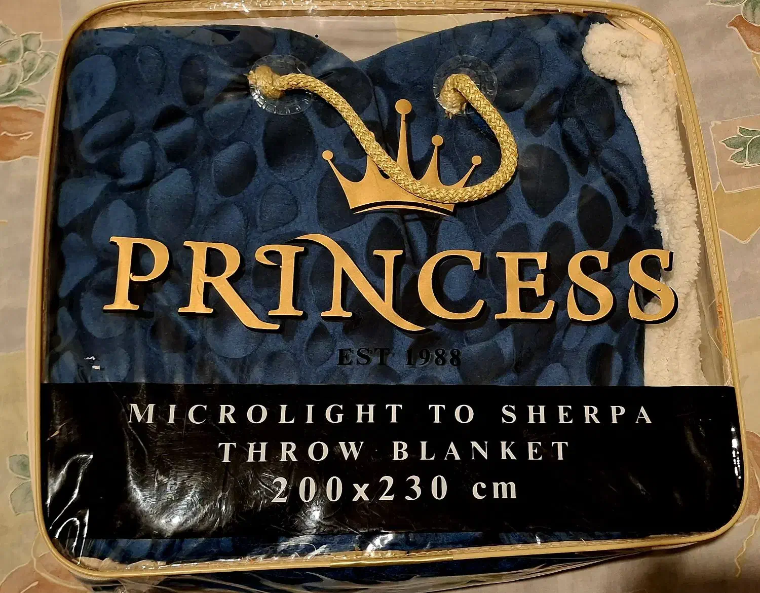 پتو پرنسس مخمل ببعی|رختخواب، بالش، پتو|تبریز, |دیوار