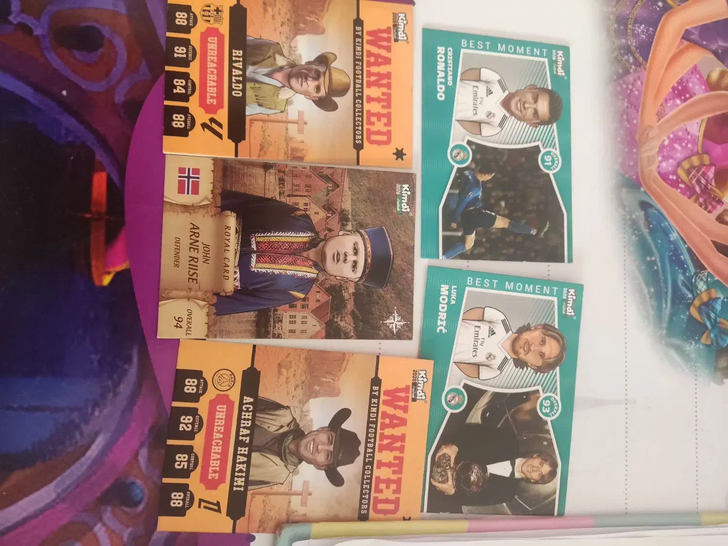 کیمدی ۲۰۲۶|اسباب‌بازی بچه|قم, چهل درخت‎|دیوار