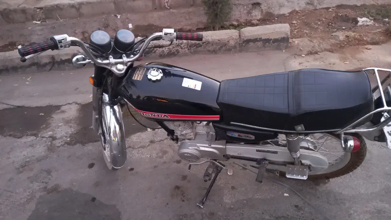 موتور۱۲۵ مدل ۹۴|موتورسیکلت|کرمان, |دیوار