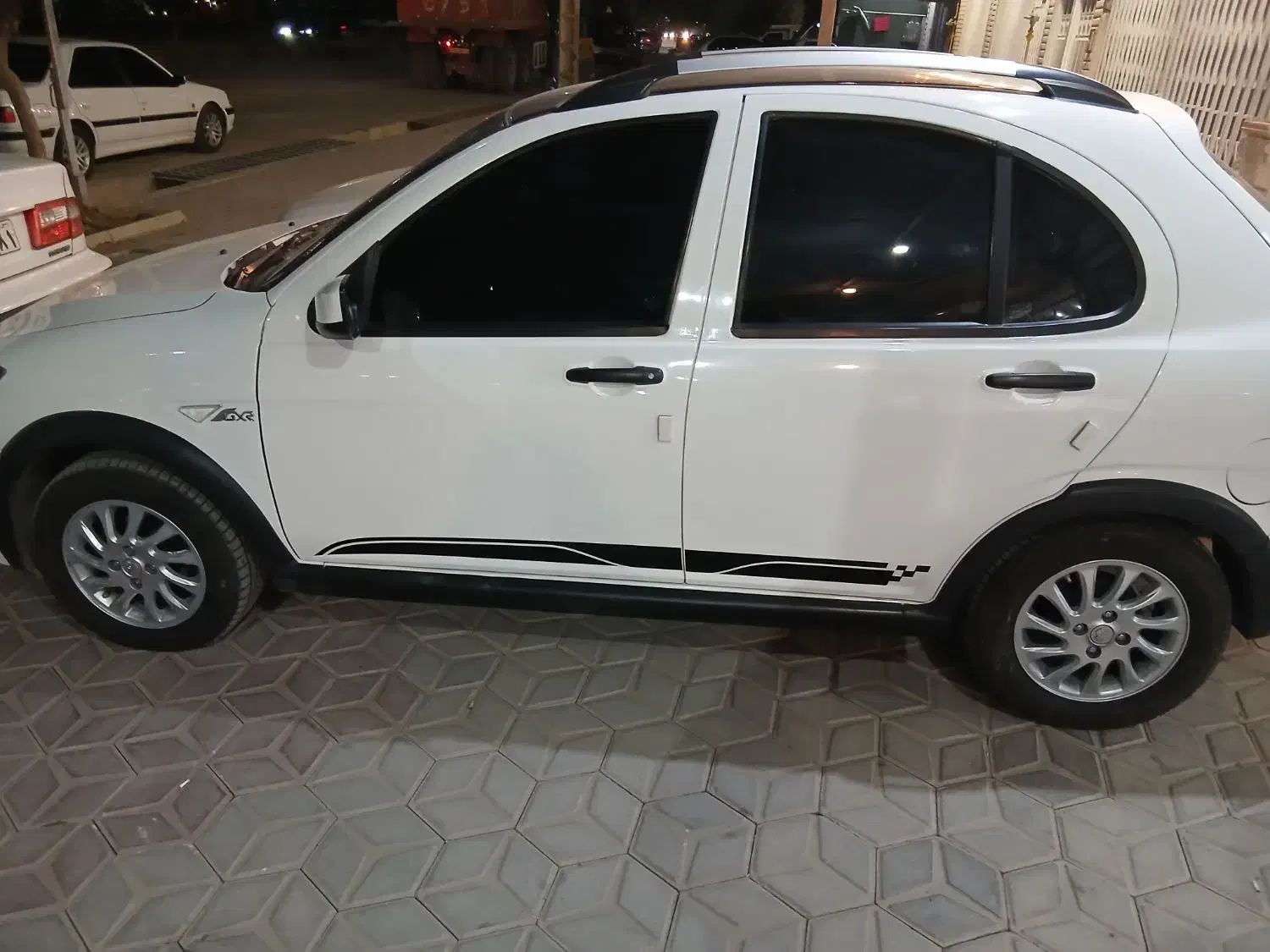 کوئیک ۱۴۰۴بیرنگ بی خط خش|خودرو سواری و وانت|شهرکرد, |دیوار